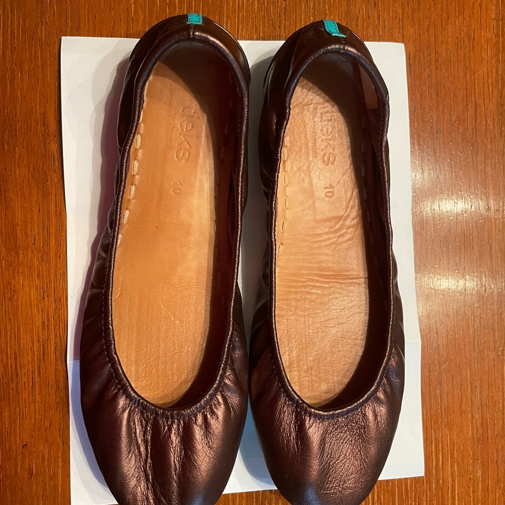 *Limited Edition* Raspberry Truffle Tieks